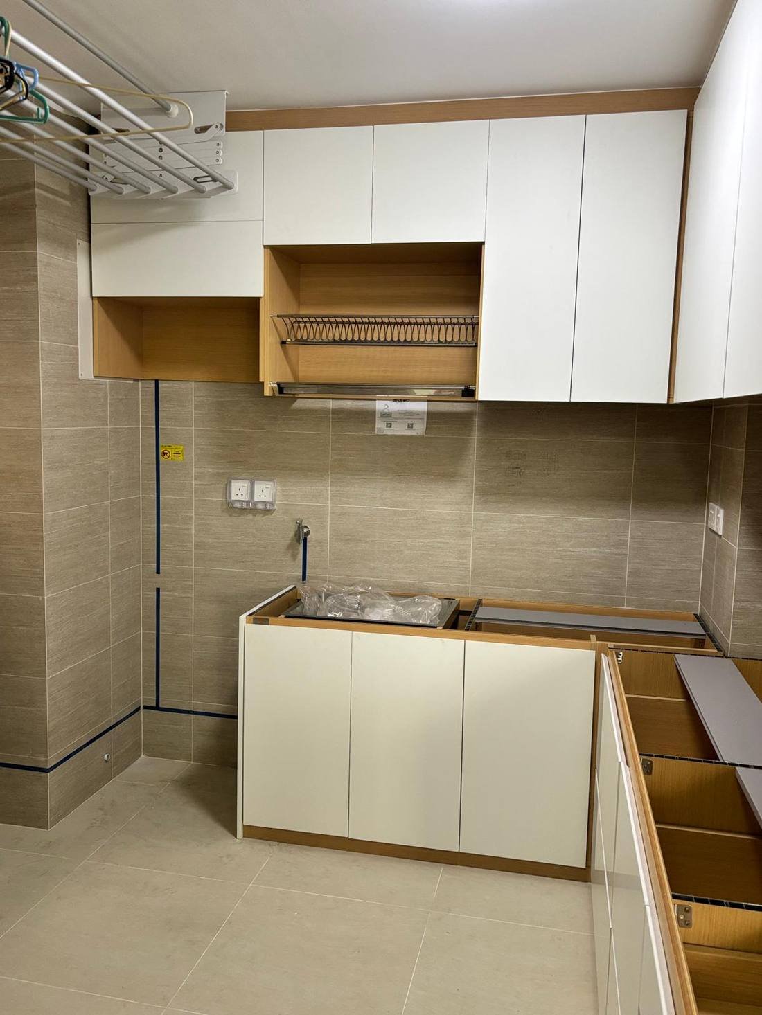 Aluminium Wardrobe Singapore, Design Profession project photo